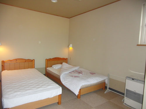 民宿　ナッツ　＜奥尻島＞