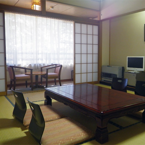 大芝高原温泉　道の駅【癒しと健康の森】　信州大芝高原