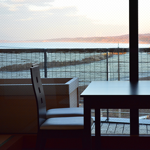 三国温泉　展望自慢の料理旅館　はれや旅館