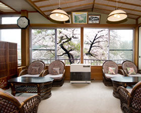 自家源泉かけ流しの宿　会津芦ノ牧温泉　仙峡閣