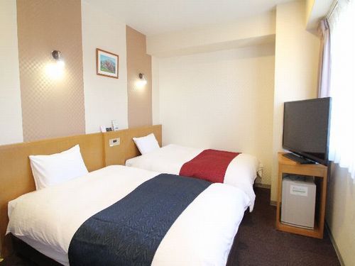 アパホテル〈鹿児島中央駅前〉