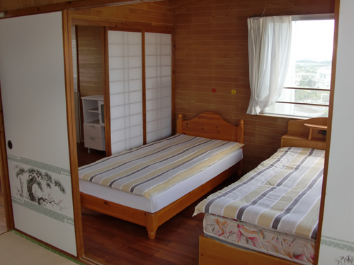 クリスタルイン恩納