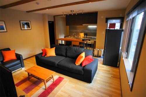 BIG BEAR APARTMENTS(ビッグベア アパートメント)