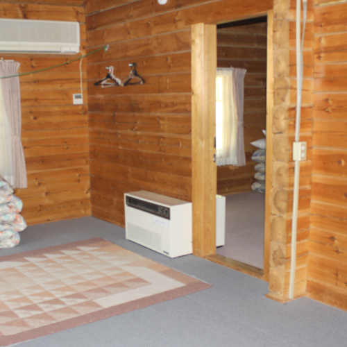 スノーリゾート猫山ログコテージ