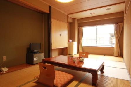 さらしな湯の里　八幡温泉　ホテルうづらや