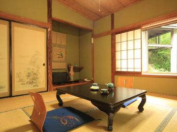 鹿塩温泉　塩湯荘