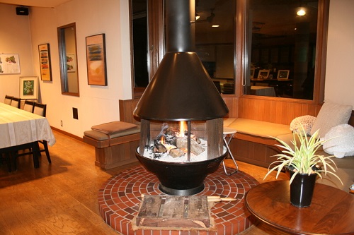 森のペンション つつみ・すくえあ