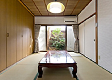 由布院温泉　旅館　古都の花心