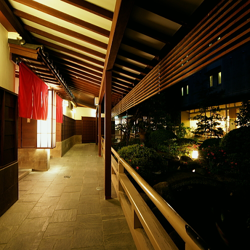 玉造温泉　源泉かけ流しの宿　湯陣　千代の湯