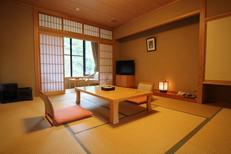 四季の湯宿 梅屋山荘