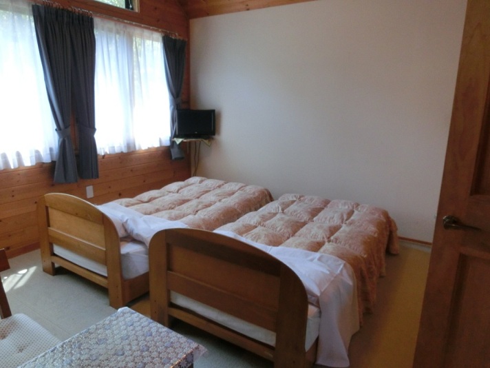 ログペンション　ペペロッソ