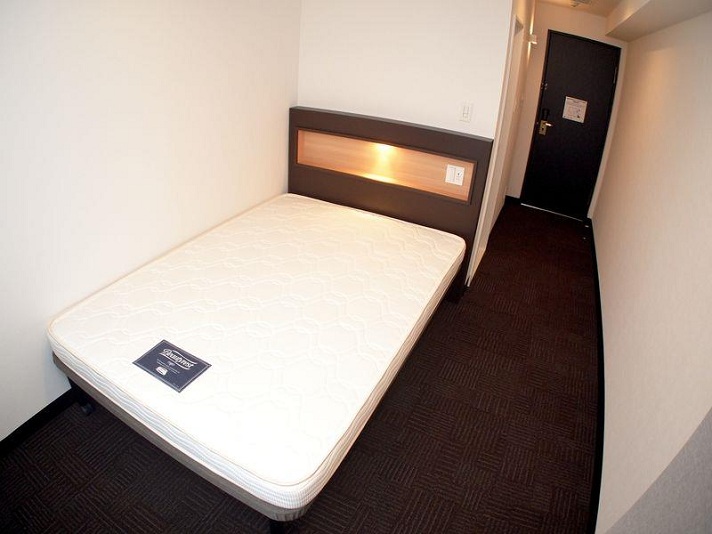 エンブレムホステル西新井