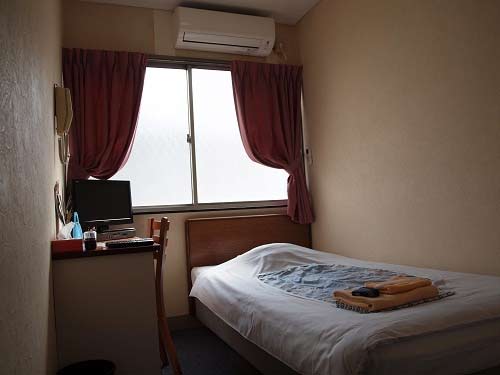 新宿ビジネスホテル