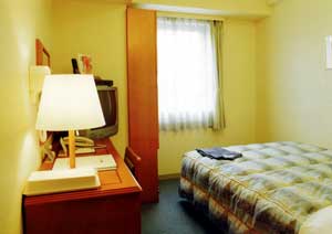 ホテルルートイン那覇旭橋駅東