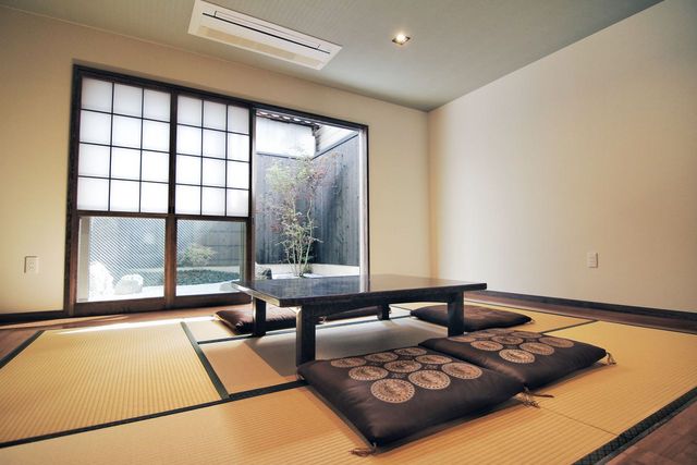 ＥＭ，Ｓ　２８０