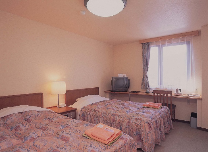 殿岡温泉　湯元　湯〜眠