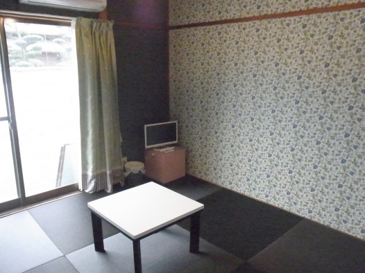 Ｇｕｅｓｔｈｏｕｓｅ　ＳＨＥＬＬ　＜直島＞