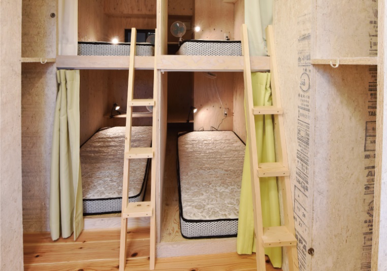 Backpackers Hotel NOOSA JAPAN in Takatsuki Tonda