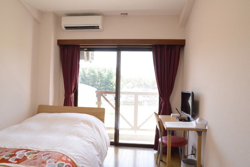 ふじざくらイン