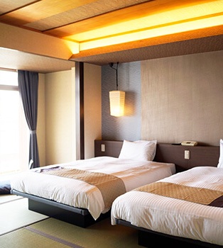 大江戸温泉物語Ｐｒｅｍｉｕｍ　白浜彩朝楽