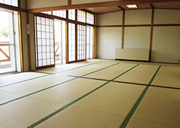 夕陽の丘神田 山香荘