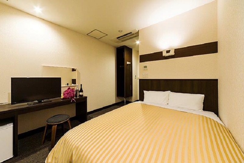 ＨＯＴＥＬ　ＣＡＳＶＩ　ＴＥＮＪＩＮ(ホテル　キャスヴィ　天神)