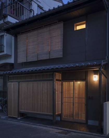 綵　－　あやぎぬ　〈一棟貸し町家〉