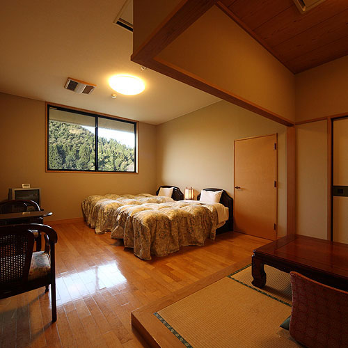 平山温泉　旅館　善屋