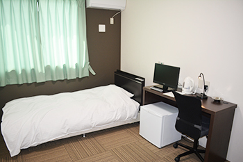 ホテル リーブス