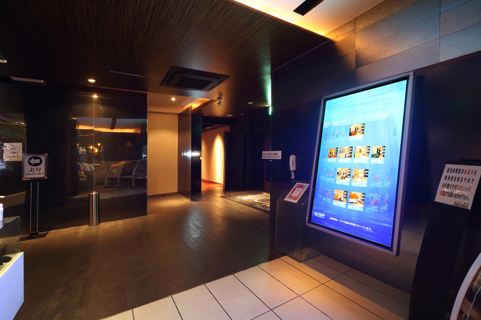 ＨＯＴＥＬ　Ｓａｌｏｎｅ【大人専用１８禁・ハピホテ提携】