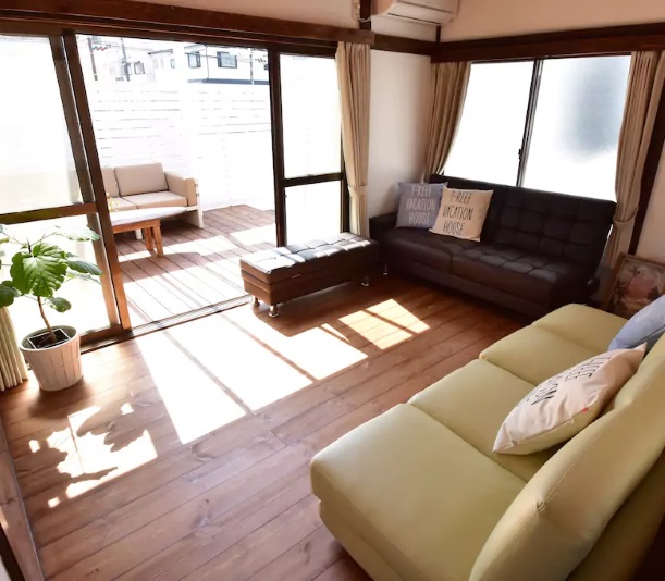 Ｔ－ＲＥＥＦ　Ｖａｃａｔｉｏｎ　Ｈｏｕｓｅ　ＢＬＵＥ　ＬＡＧＯＯＮ