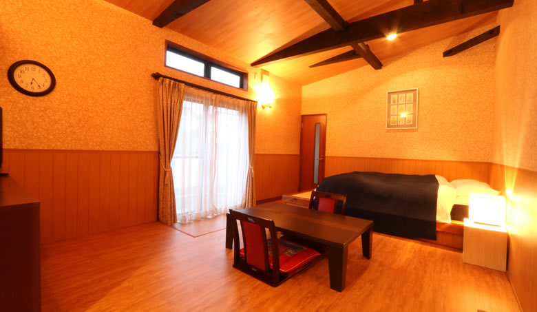 伊豆高原　山之辺の宿　桜舞