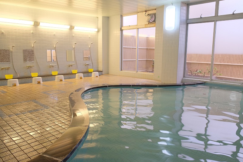 海辺を散策できる温泉宿　サンセットすさみ