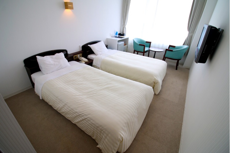 湖畔の温泉宿くにびき　グランピングベースＩＺＵＭＯ