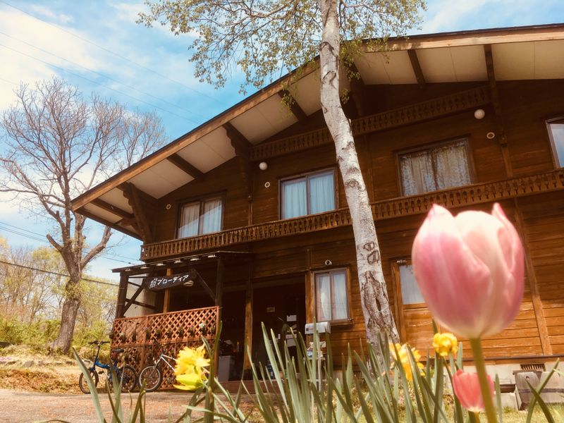 宿ブローディア