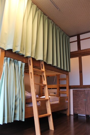 Ｇｕｅｓｔｈｏｕｓｅ　ＫＹＯＴＯ　ＣＯＭＰＡＳＳ