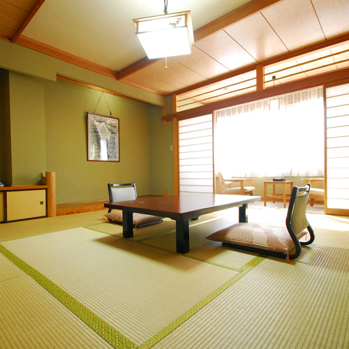 下條温泉　静かなお宿　加賀美