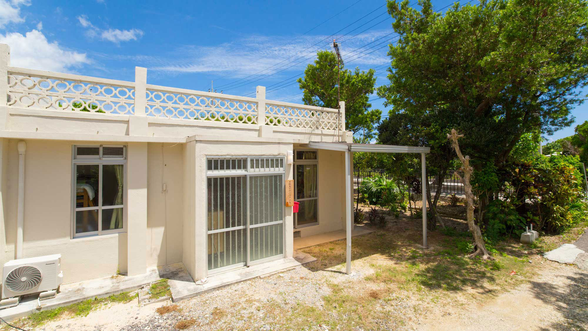 サン・マーペーの宿(旧名:燦鐘苑 マーペーの宿)<石垣島>