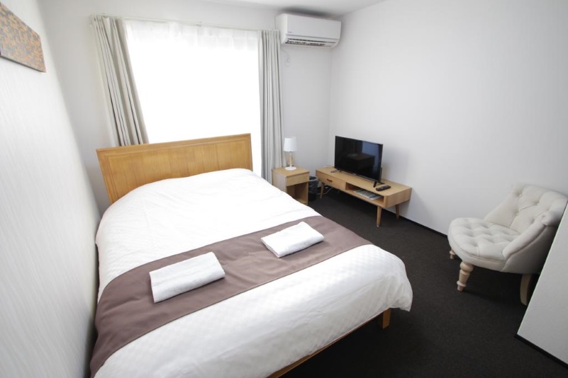 ＪＡＰＡＮＩＮＧ　ＨＯＴＥＬ　二条城朱雀