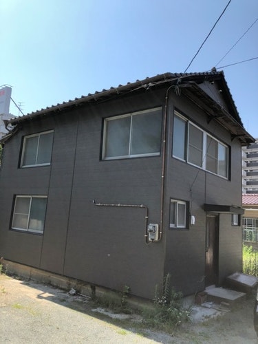 佐賀駅徒歩7分、リノベーションした伝統工法の戸建て貸切 ^