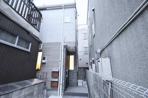 ＦＩＮＯＡ　Ｒｅｓｉｄｅｎｔｉａｌ　Ｓｕｉｔｅ　ＩＫＥＢＵＫＵＲＯ　－　５ＢＲ　Ｌａｒｇｅ　Ｖ／民泊