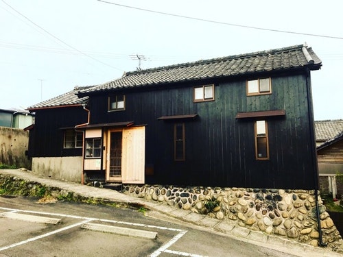 【休館中:2024年2月末まで】ゲストハウス忍茶 ^