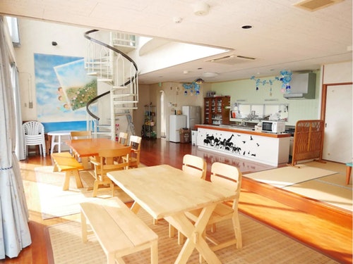 奄美カメハウス　＾