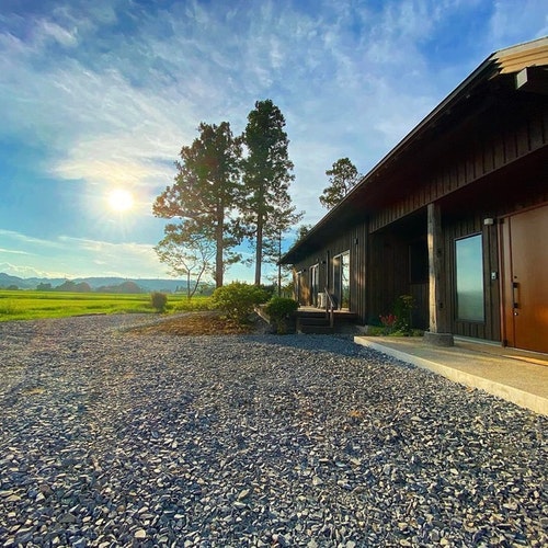 【 2020年秋開業 】築150年の古民家高級民泊/民泊