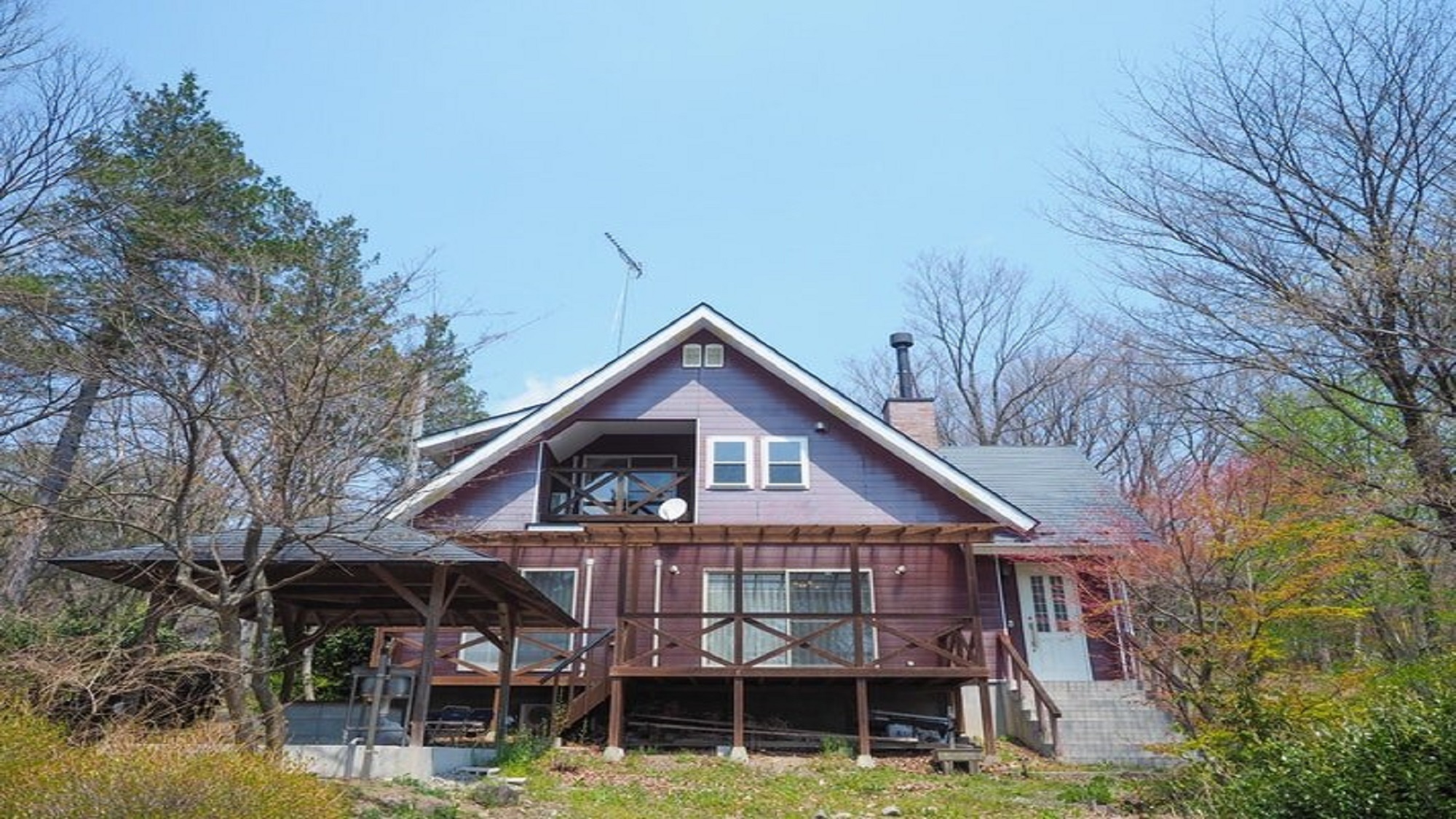 東屋でのＢＢＱ。石風呂。暖炉を囲んでのひと時。／民泊