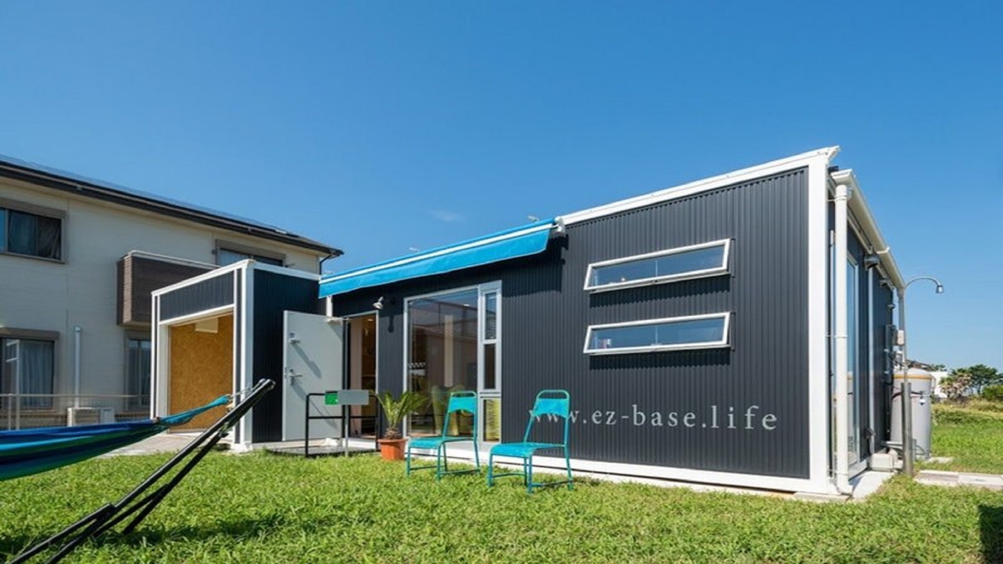 目の前すぐ海!ビーチフロントハウス鈴鹿|BBQ設備利用可能|鈴鹿サーキットまで9キロ!/民泊