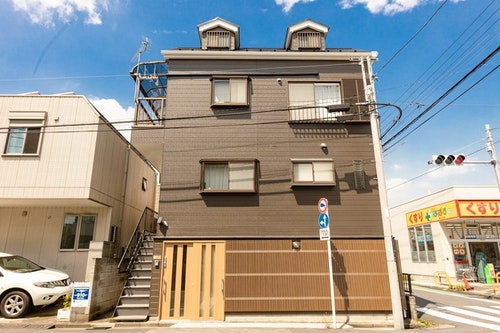 戸建貸切／京成立石駅徒歩８分／ワークスペース／浅草１０分・スカイツリー７分／１２名　＾