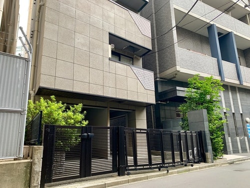 Ａｌ　Ｄｉ　Ｌａ　Ｙｏｔｓｕｙａ／民泊