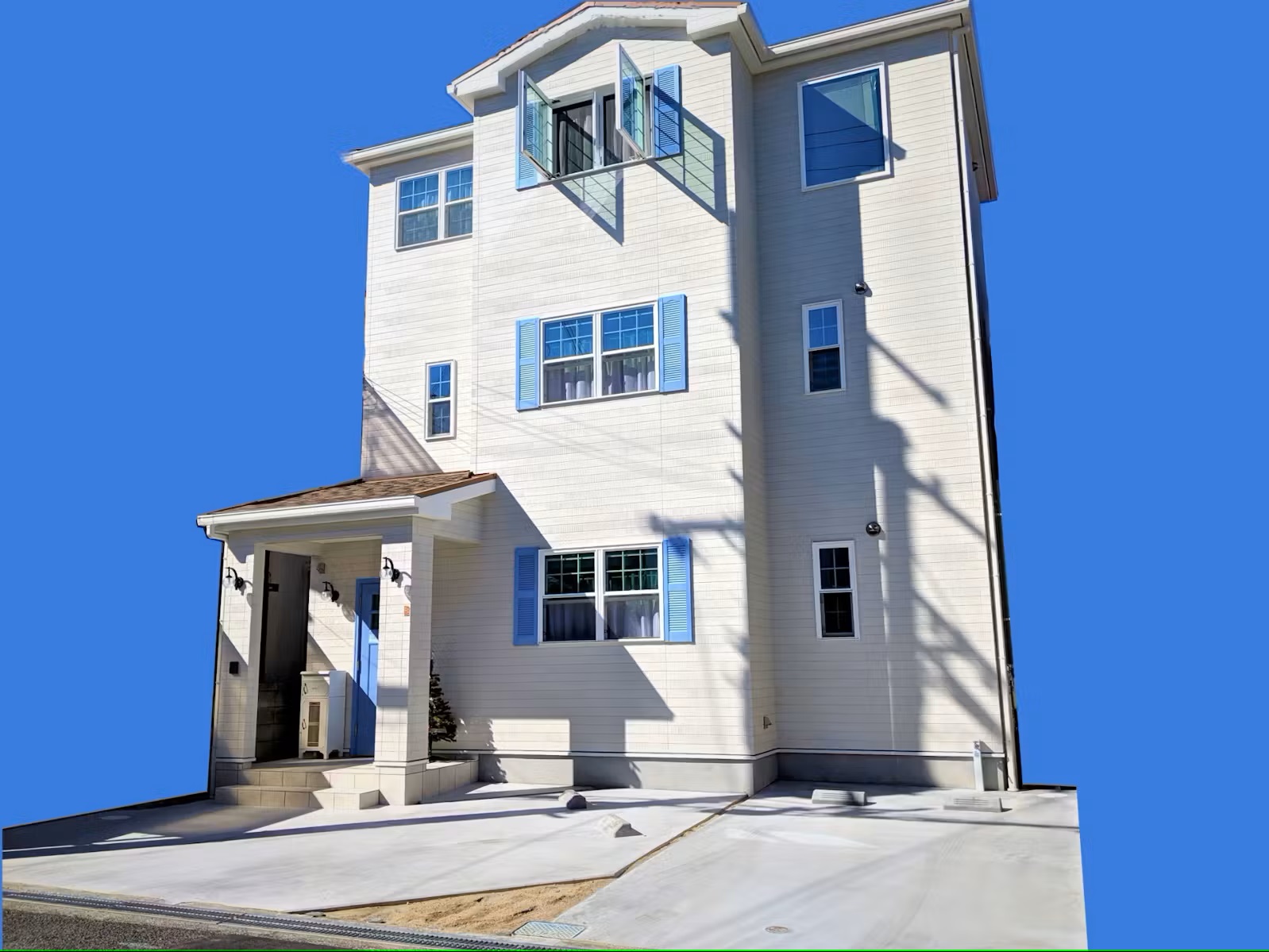 急行停車駅から徒歩5分/洗濯機/ダイニングテーブル付/静かな通り【アラウラ】 ^