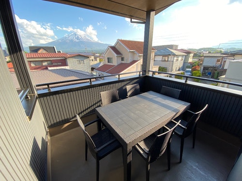 河口湖駅徒歩７分　レンタル自転車有！　Ｓｔｅｌｌａ　Ｈｏｕｓｅ　Ｇｅｍｉｎｉ　＾